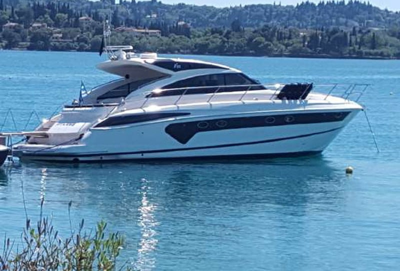 rent a yacht albania