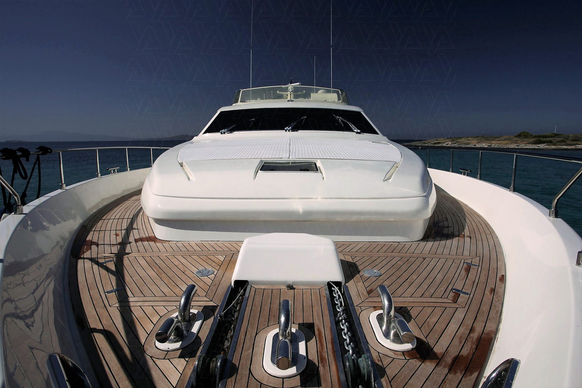 FERRETI 80 FLY (18)