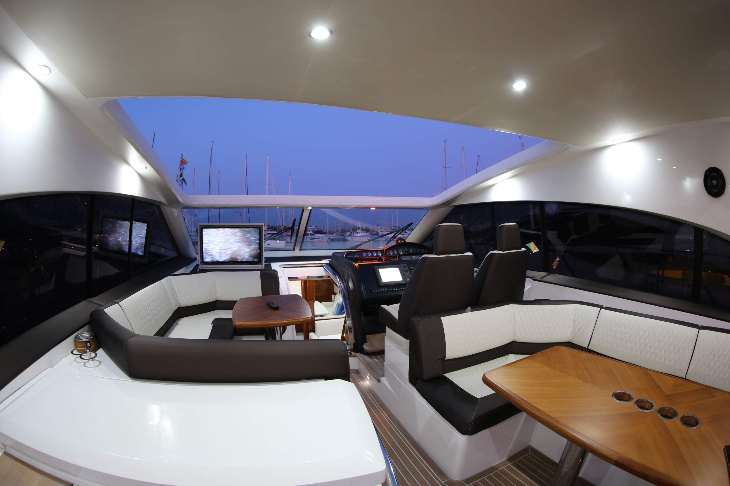 PRINCESS V53 (31)