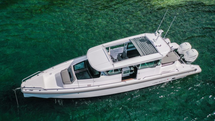 Axopar-37-XC-gallery_DJI_0771