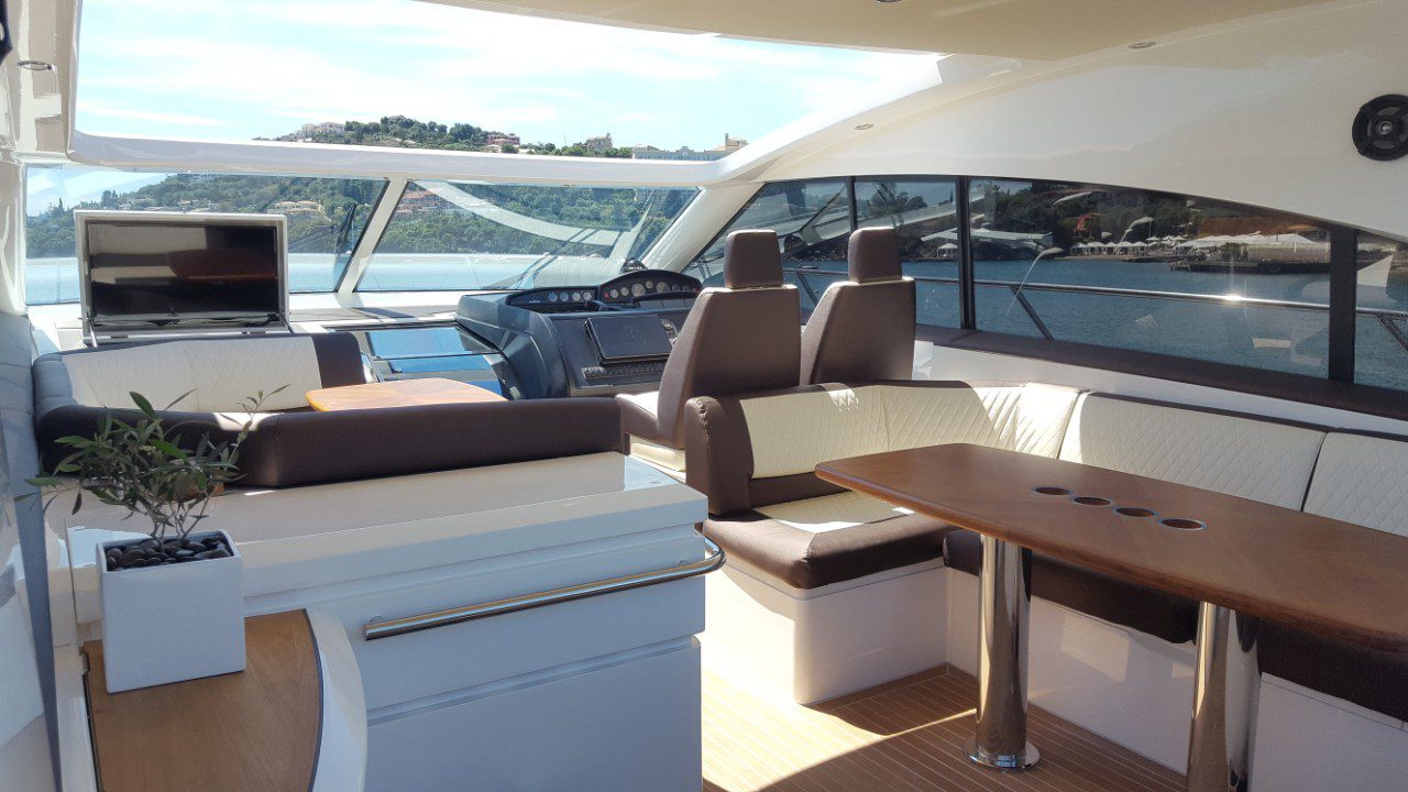 PRINCESS V53 (5)