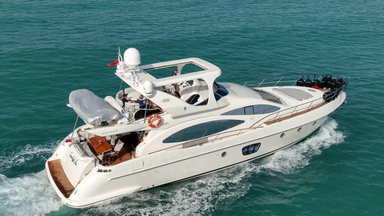 Photo- Yaht - Se La Vie-25 2